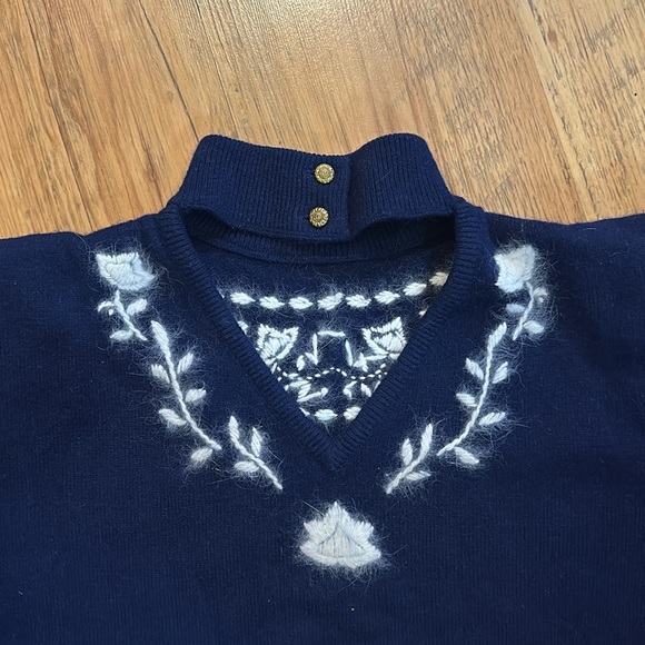 VTG 80’s Lianchuan Angora / Wool Sweater Sz 6 Navy - Picture 2 of 11